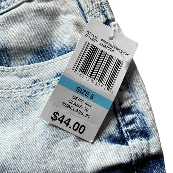 NWT Girl's Wallflower‎ Capri Jeans Size 5 - Picture 4 of 10